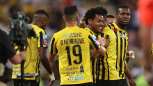 الاتحاد يتوج بلقب الدوري السعودي ويضمن مقعداً في مونديال الأندية 