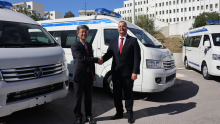 La Chine offre six ambulances au CESU du SAMU 01