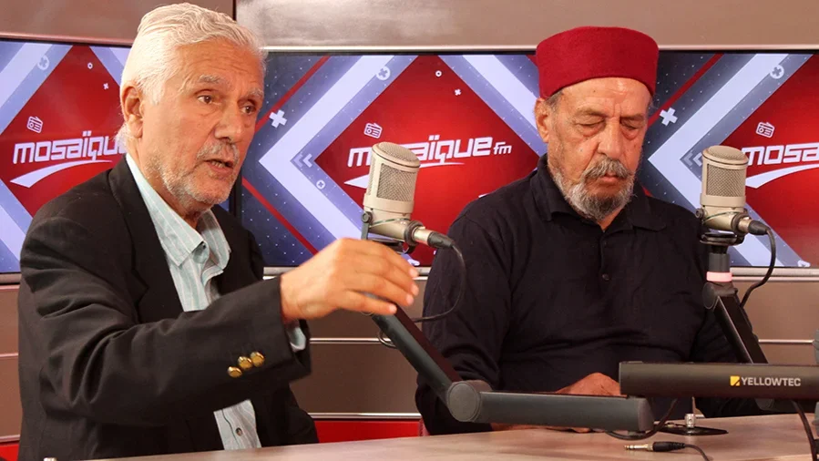 علي الخميري ولزهاري السباعي .. بين تأييد ولوم على التكريمات وكواليس وذكريات الأعمال التلفزية علي الخميري ولزهاري السباعي .. بين تأييد ...