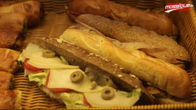 Total les jardins du lac propose des salades et des sandwichs frais