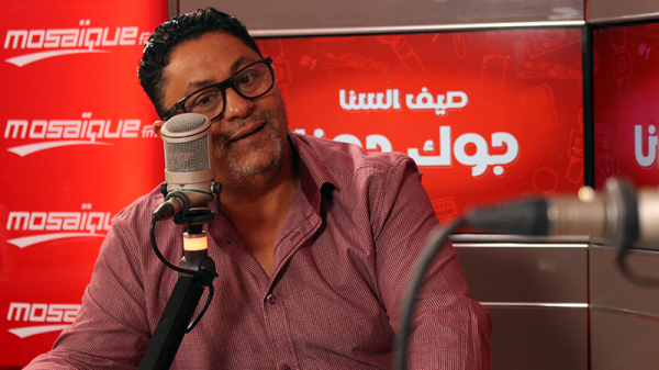 لطفي العكرمي : '' مملكة العشق '' هي مسرحية كلاسكية … فما برشا بيع و شراء في المهرجانات