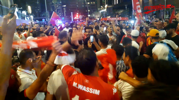 Les supporters tunisiens enflamment les rues de Doha.. optimisme concernant la participation de l'EN au mondial