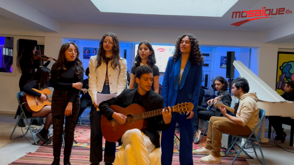 Les lauréats ''du Grand Concours de Chant by Mosaique Fm'' 