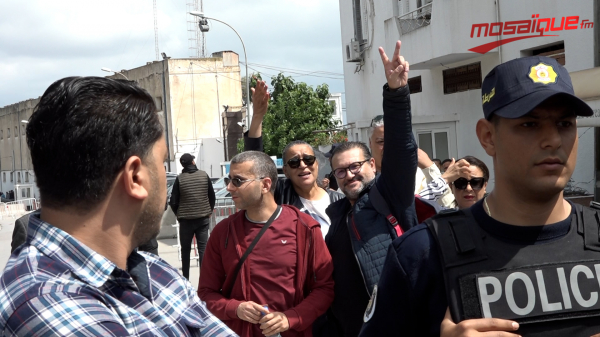 Un rassemblement de solidarité avec Haytem Mekki et Elyès Gharbi